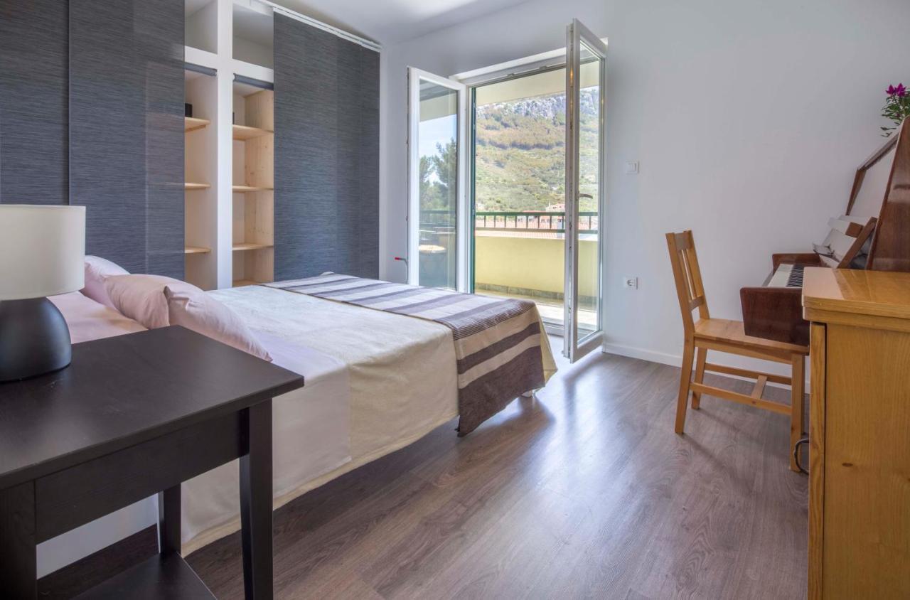 Villa Stina Baška Voda Exteriör bild